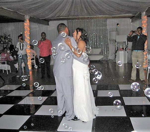 DJ STEVIE G WEDDING PIC WITH BUBBLES 1